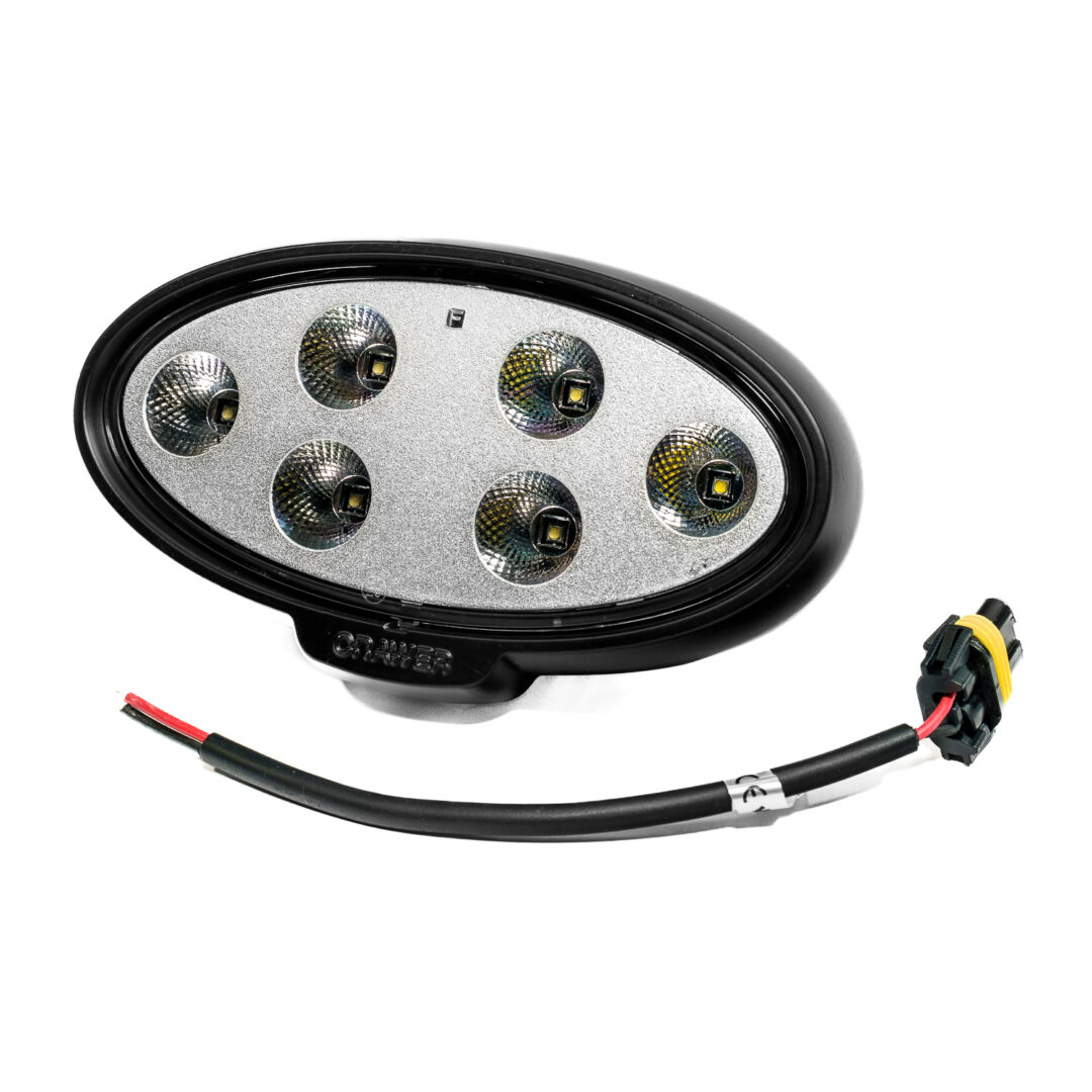 CR-1018-60-CRAWER-LED-lampa-robocza-do-zabudowy-do-John-Deere-serii-R-zlacze